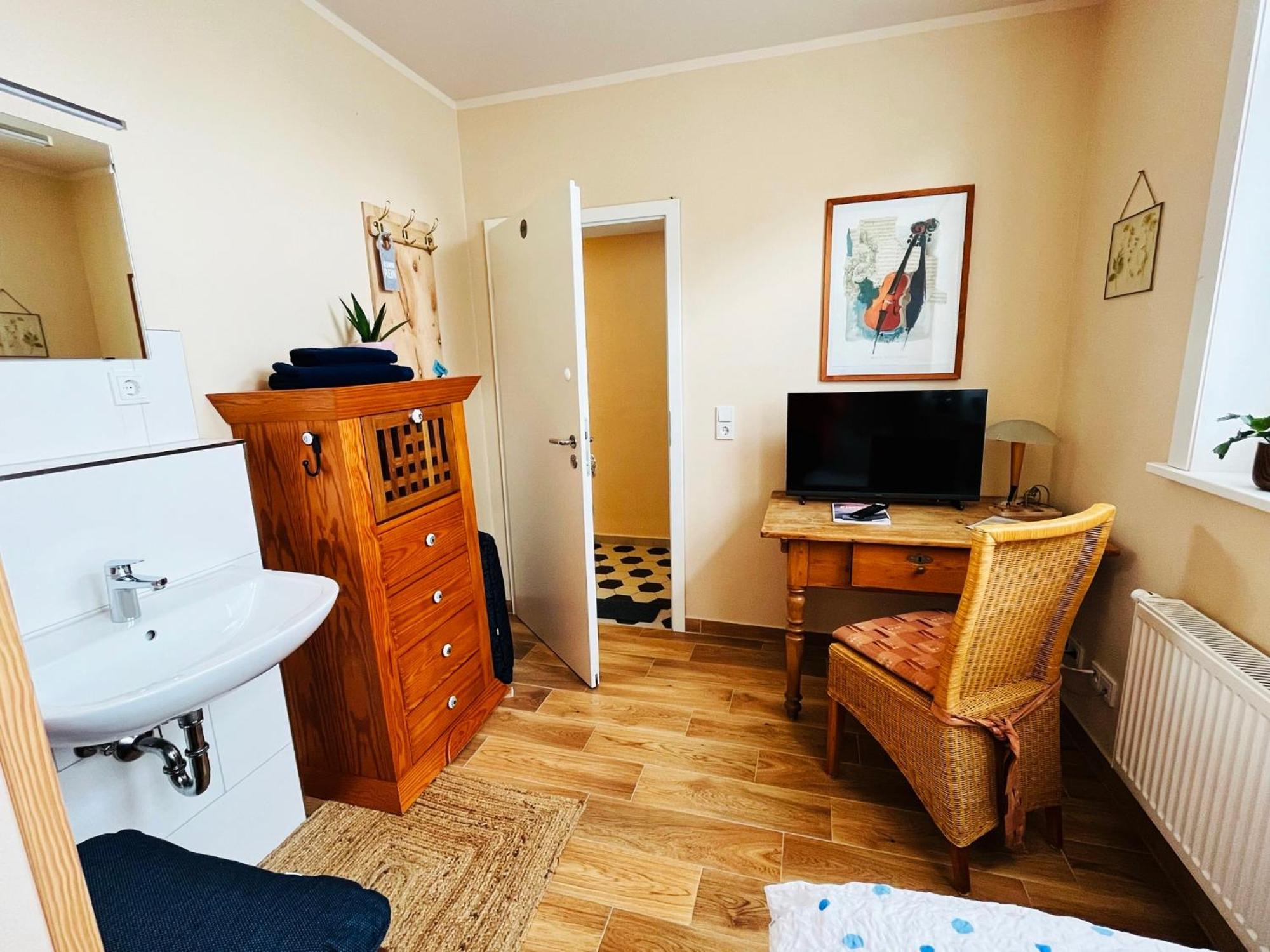Altes Pfarrhaus Neustaedt Hotel Neustadt  Luaran gambar